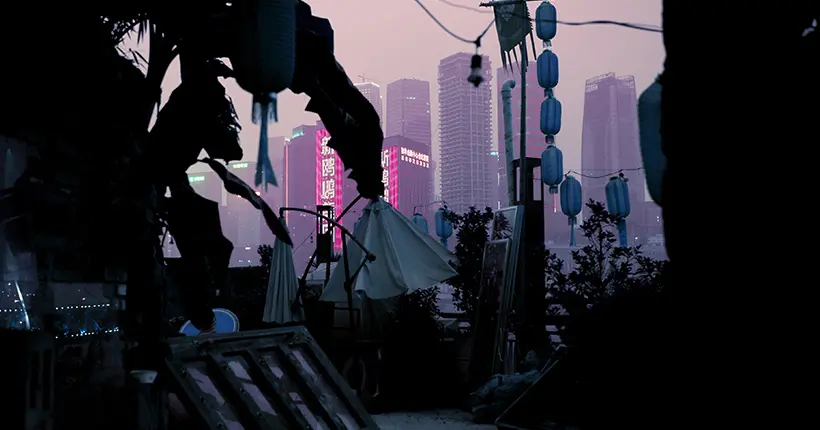 Marilyn Mugot rend hommage à l’architecture de villes chinoises à travers une esthétique néon
