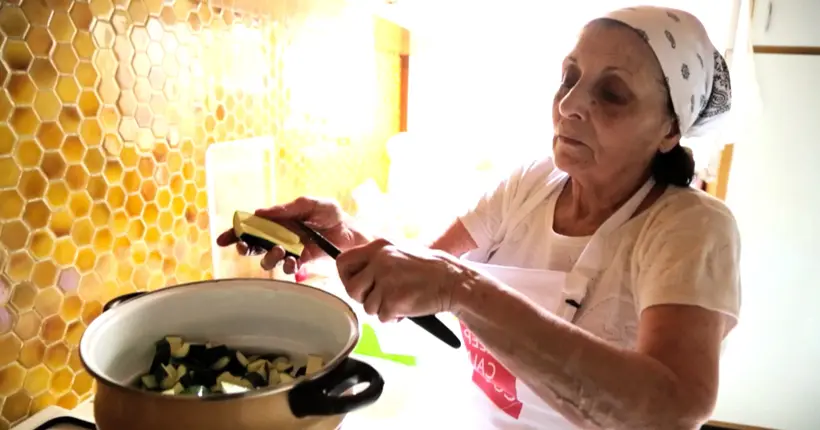 Entre complicité et souvenirs d’enfance, Grandmas Project s’invite dans la cuisine de nos grands-mères