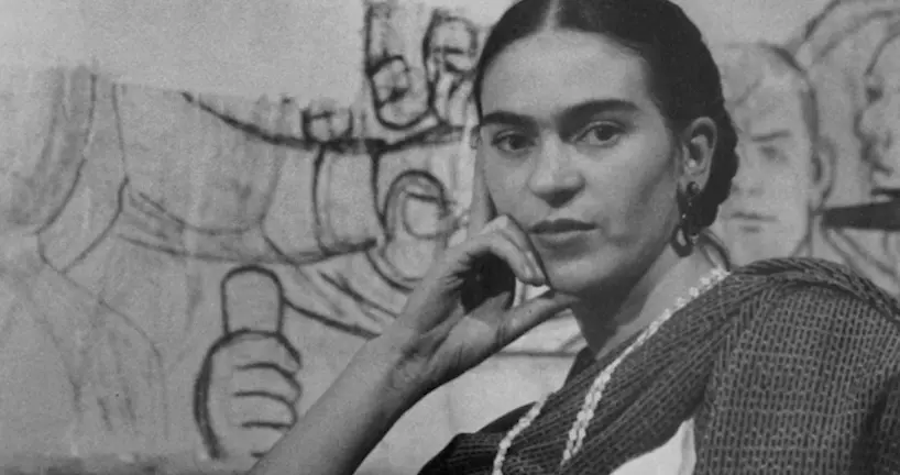 Des portraits de Frida Kahlo capturés par des proches de l’artiste