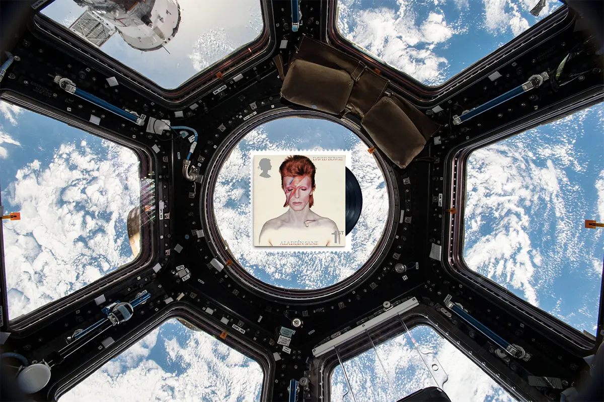 Alerte : des timbres à l’effigie de David Bowie tombent du ciel