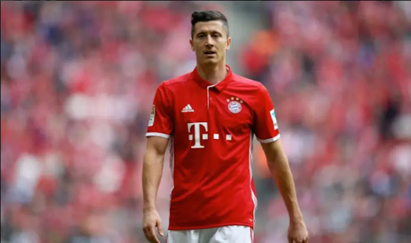 À défaut d’un Ballon d’Or, Lewandowski remporte le prix The Best FIFA du joueur de l’année