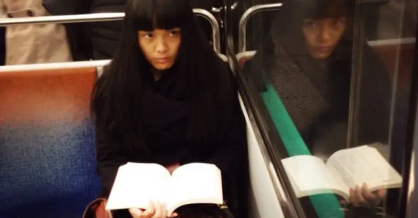 Les Parisiennes qui lisent dans le métro immortalisées pour un projet photo