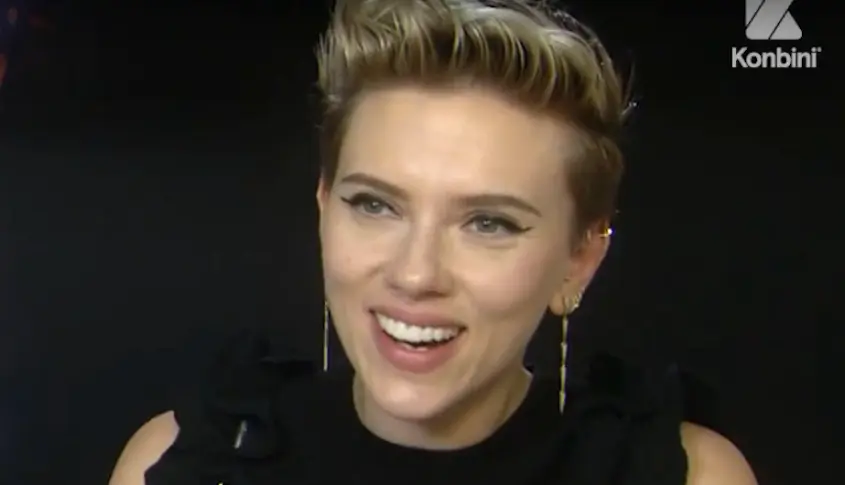 Vidéo : on a demandé à Scarlett Johansson si elle était un robot