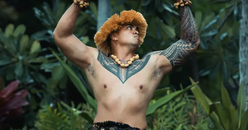 Vidéo : à Hawaii, les hommes perpétuent la tradition de la danse hula