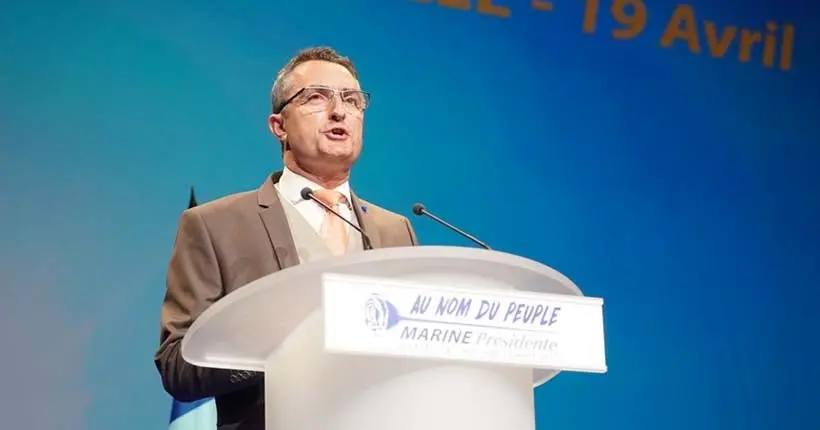 Stéphane Ravier, sénateur FN, salue la mémoire des soldats “d’origine musulmane”