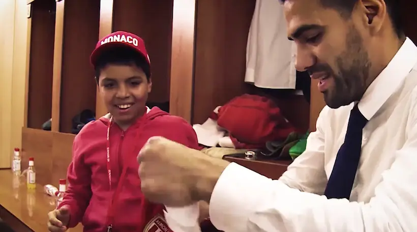 Vidéo : la journée de rêve d’un jeune fan colombien de Falcao à Monaco