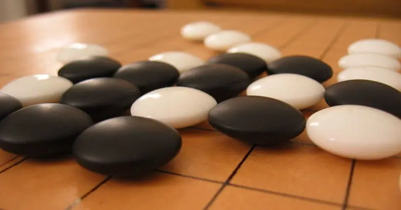 L’IA AlphaGo devient le meilleur joueur de go au monde… et prend sa retraite