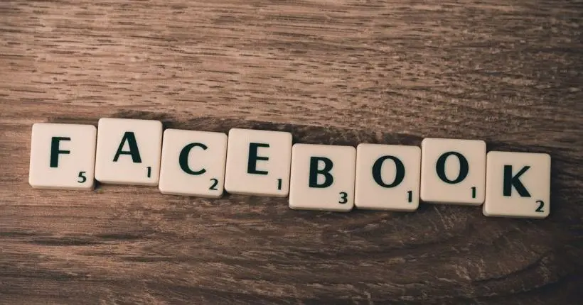 #FacebookGate : le réseau social s’attaque aux fake news, la fachosphère pleure