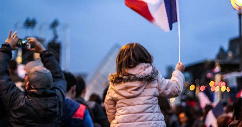 En images : au Louvre, ambiance sage et familiale avec les supporters de Macron