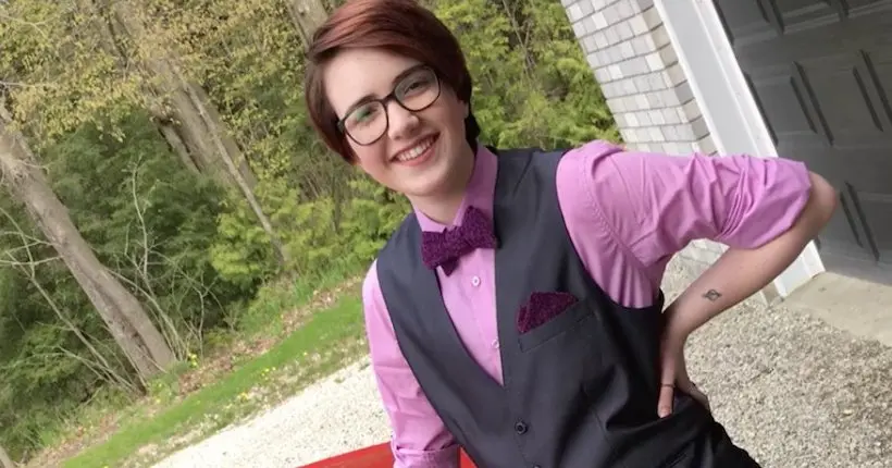 Élu roi du bal de promo de son lycée, ce jeune Canadien trans montre l’exemple