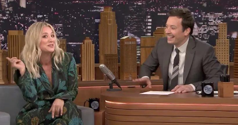 Vidéo : Kaley Cuoco connait le générique de The Big Bang Theory par coeur et elle le prouve