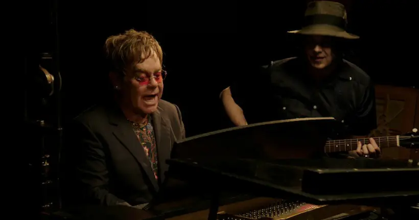 En vidéo : Elton John donne le la à Jack White dans “Two Fingers of Whiskey”