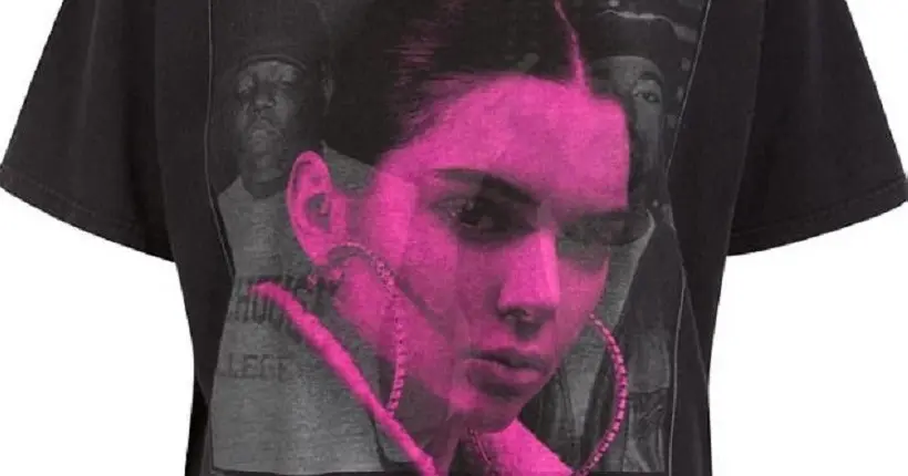 Les sœurs Jenner font scandale avec des T-shirts qui mêlent leurs selfies aux photos de légendes musicales