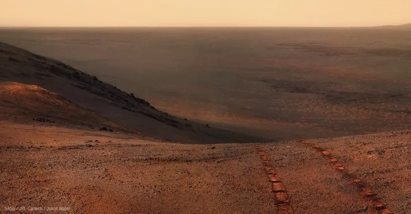 Direction l’espace : la surface de Mars vue en couleurs