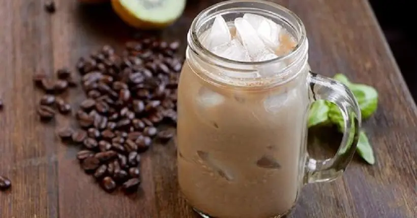 Vidéo : comment réaliser soi-même le fameux café cold brew en un tour de main