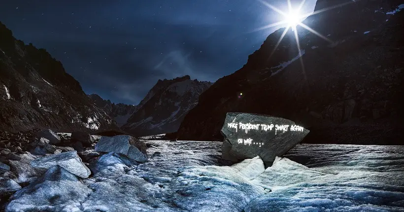 En images : les graffitis 2.0 et écolos de Philippe Echaroux sur les glaciers alpins