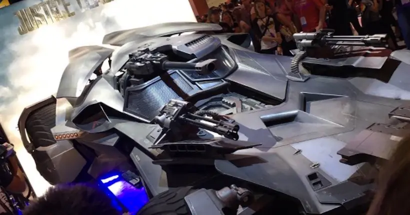 En images : la nouvelle Batmobile a fait vibrer la Comic-Con
