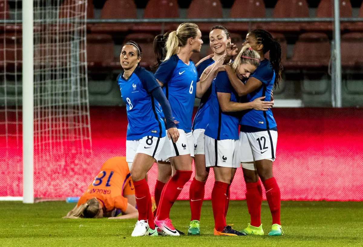 “Les Bleues avec un E”, le documentaire sur l’Équipe de France à voir avant l’Euro féminin