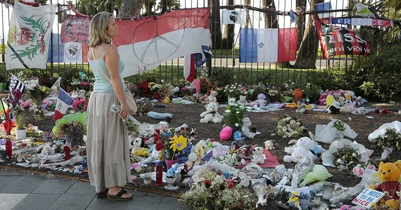 Photos de l’attentat de Nice : le parquet demande le retrait du dernier numéro de Paris Match