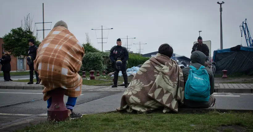 Dès “la semaine prochaine”, les migrants de Calais auront des douches et des sanitaires