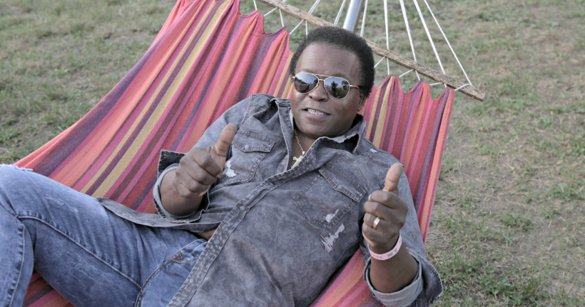 “Quand je chante l’amour, je suis du bon côté” : l’interview love de Lee Fields