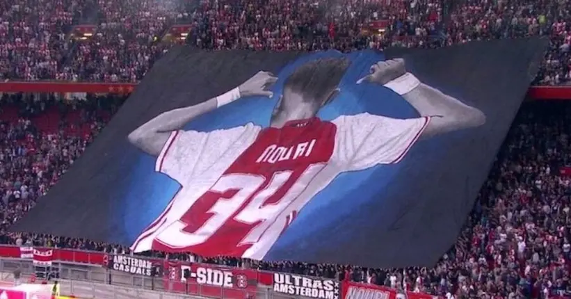 En images : l’immense hommage des supporters de l’Ajax pour Abdelhak Nouri