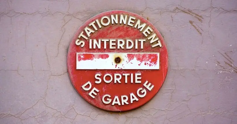 Il est désormais formellement interdit de se garer devant son propre garage