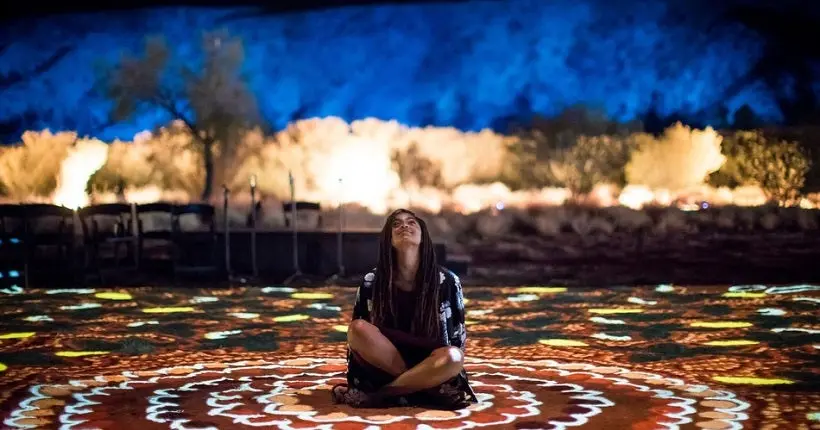 En Australie, le festival Parrtjima célèbre l’art aborigène en illuminant le désert