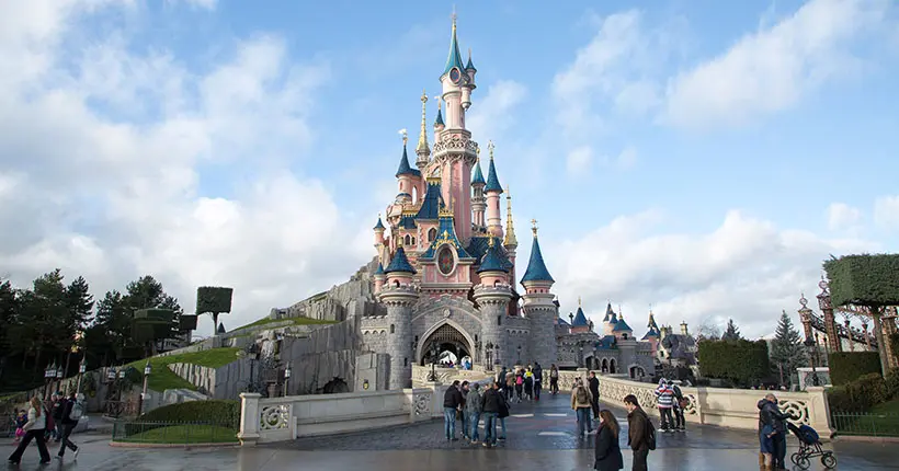 Disneyland Paris s’excuse d’avoir refusé qu’un petit garçon se déguise en princesse
