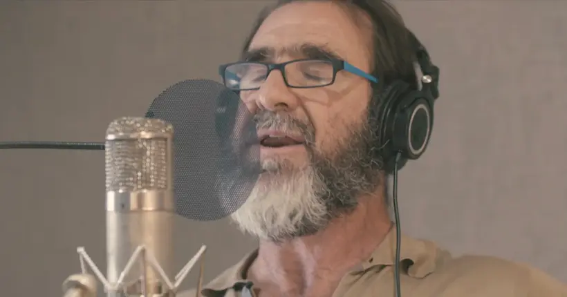 Vidéo : Éric Cantona pose son couplet sur un morceau de jazz pour enfants