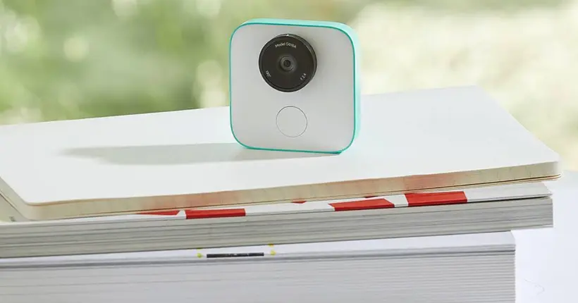 Google Clips, le minuscule appareil photo autonome qui décide de ses propres clichés
