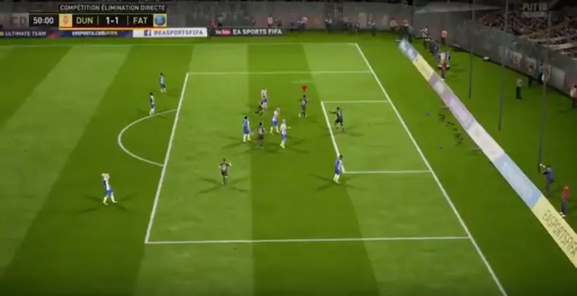 Vidéo : un youtubeur a compilé les plus gros bugs de FIFA 18
