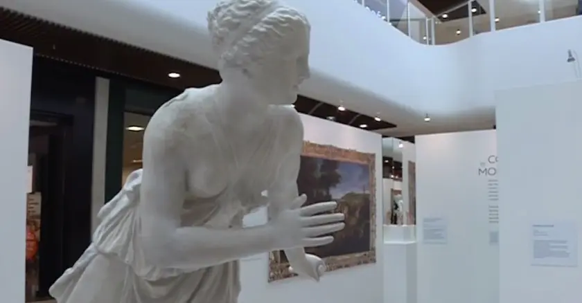 Le Louvre organise une expo hors les murs au centre commercial d’Aulnay-sous-Bois