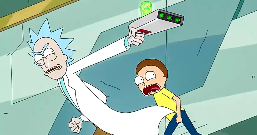 Voyagez à travers les dimensions avec le flingue grandeur nature de Rick and Morty