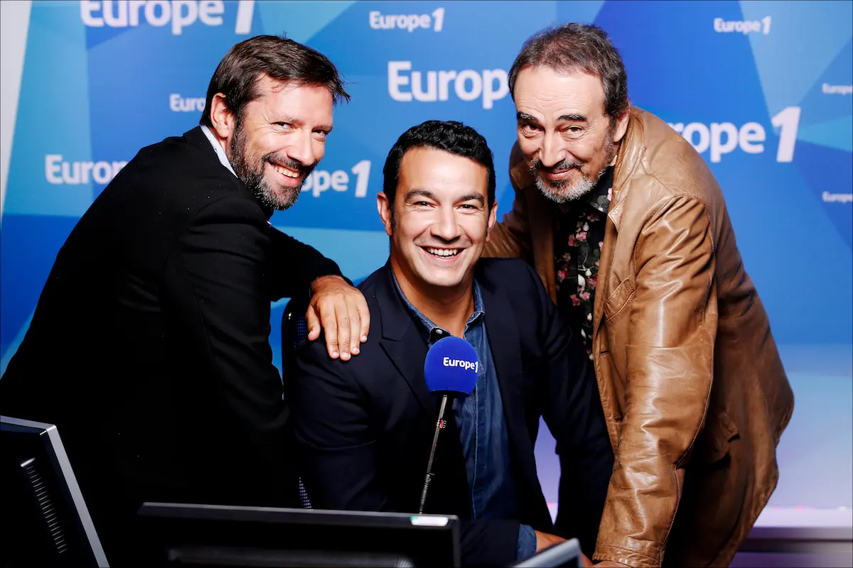 Thomas Thouroude, Didier Roustan et Julien Cazarre nous ont parlé de leur émission “Y’a pas péno !”