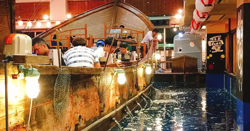 Au Japon, un restaurant propose à ses clients de pêcher leur poisson