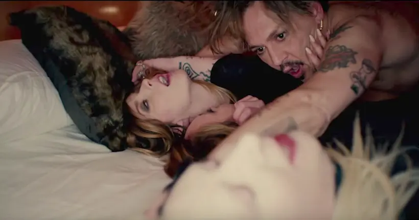Marilyn Manson et Johnny Depp en pleine orgie dans le clip NSFW de “KILL4ME”