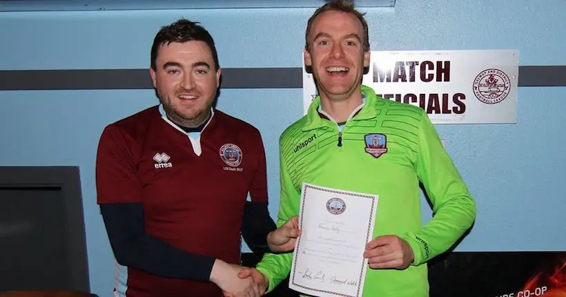 Les supporters du Galway United ont parcouru l’Irlande pour jouer 20 matches en une journée