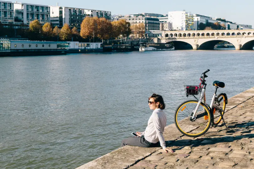Vélos à dispo, taxis sur les fleuves et full connectivité : les métropoles techno-green du futur sont déjà là