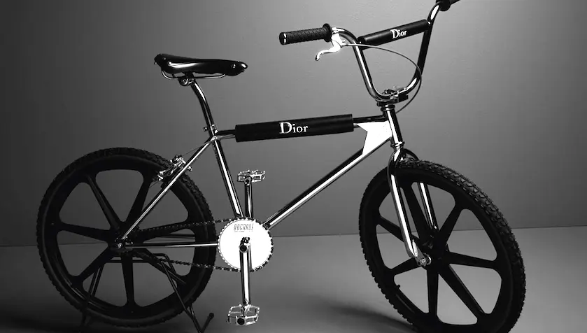 Dior Homme s’élance sur le terrain du sport avec un BMX de luxe
