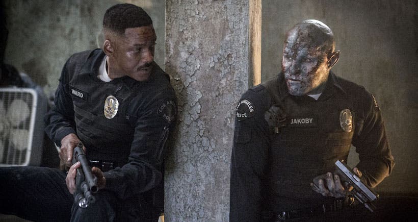 L'orc Nick Jackoby (Joel Edgerton) et l'homme Daryl Ward (Will Smith), deux policiers du film Bright. 