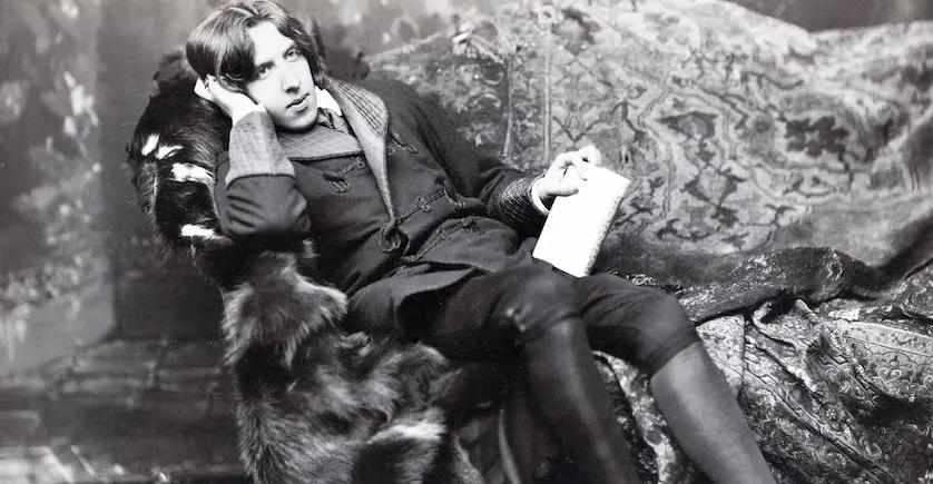 Comment Oscar Wilde est-il devenu un dandy au service de la pop culture ?