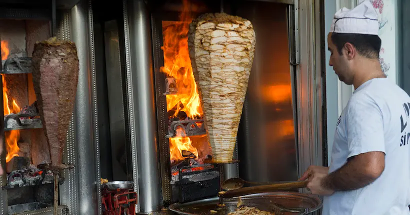 Finalement, le Parlement européen autorise les additifs phosphatés dans la viande des kebabs