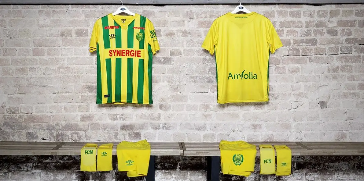 En images : les supporters de Nantes et Caen ont dessiné des maillots pour leur club