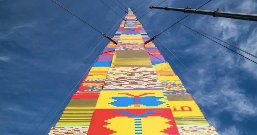 À Tel-Aviv, une tour en Lego de 36 mètres de haut a été construite en hommage à un petit garçon