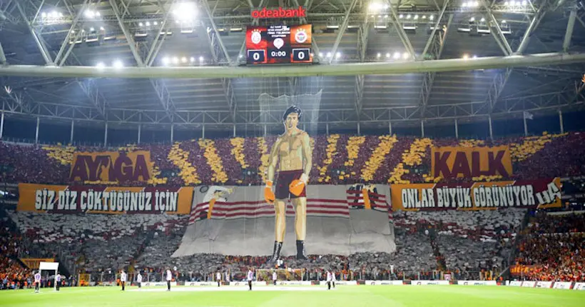 Pour leur animation “Rocky”, les supporters de Galatasaray remportent le titre du plus beau tifo de 2017