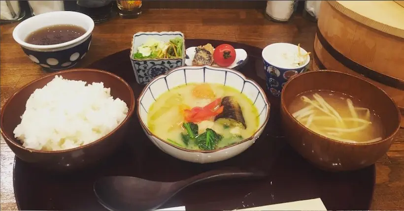 Dans ce restaurant japonais, les clients peuvent travailler en échange d’un repas