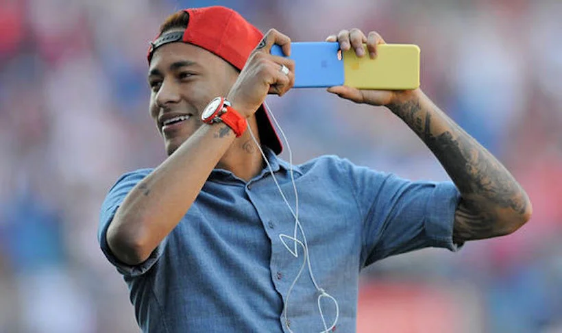 Quel est le onze type des footballeurs les plus suivis sur les réseaux sociaux ?