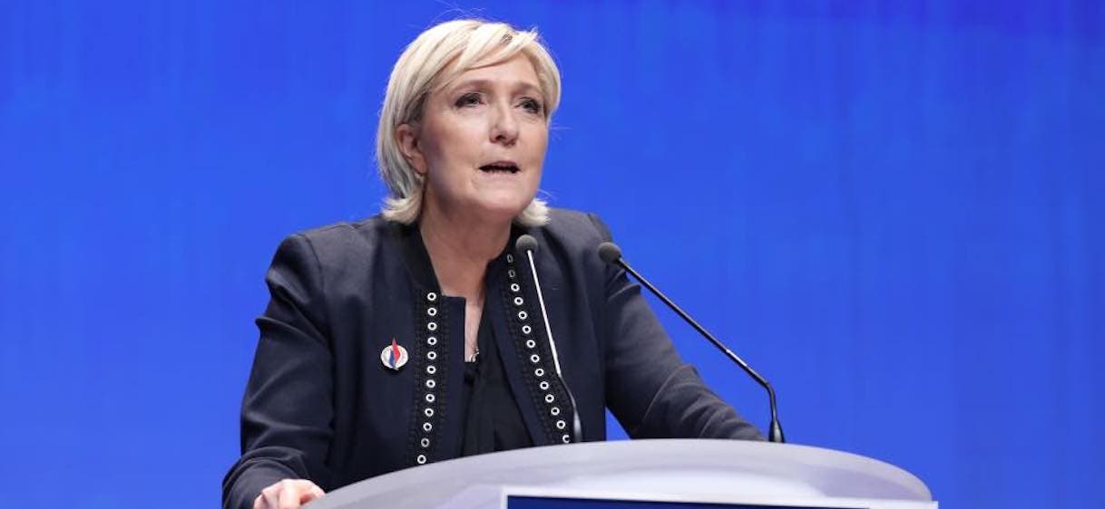 <p>(c) Facebook de Marine Le Pen</p>
