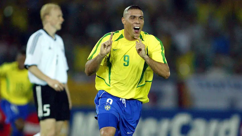 Ronaldo explique pourquoi il a fait cette coupe de cheveux horrible au Mondial 2002